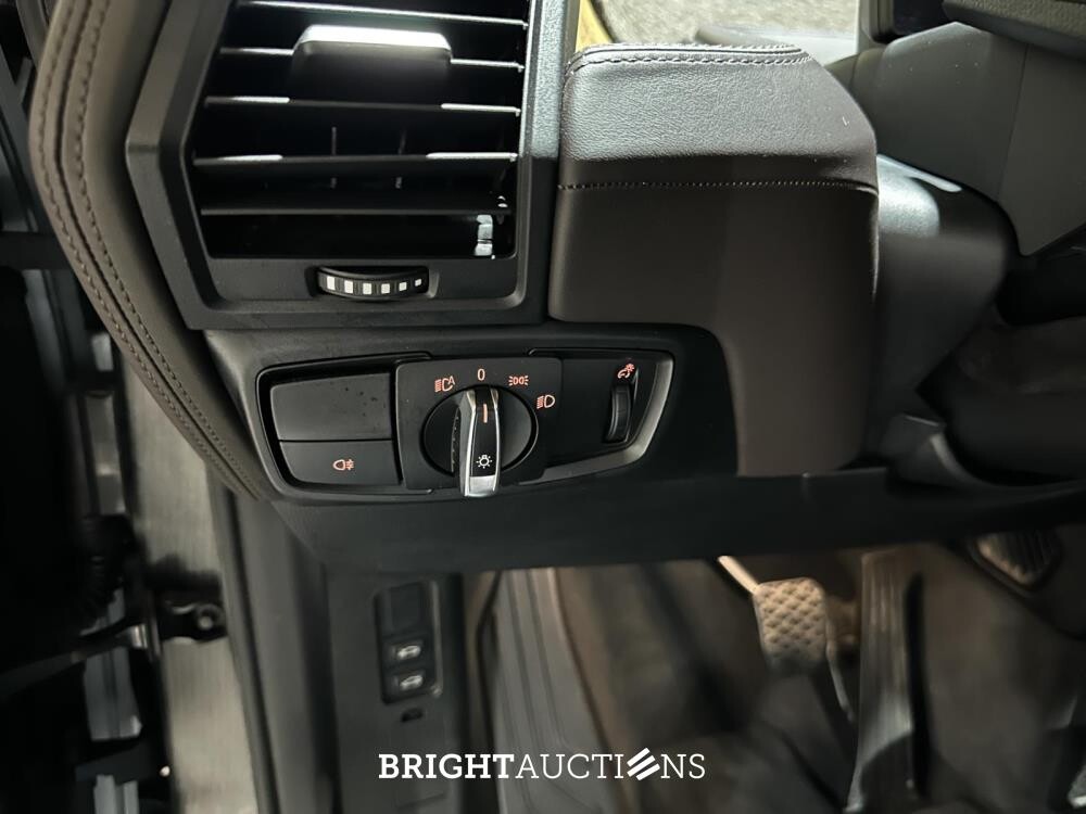 BMW i3 Basis Comfort 22 kWh 170pk 2013 (Origineel-NL), 3-SXD-64