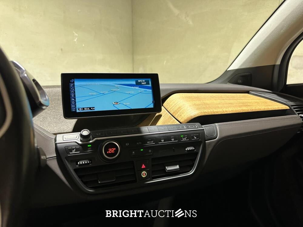 BMW i3 Basis Comfort 22 kWh 170pk 2013 (Origineel-NL), 3-SXD-64