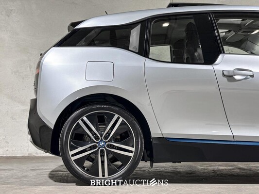 BMW i3 Basis Comfort 22 kWh 170pk 2013 (Origineel-NL), 3-SXD-64