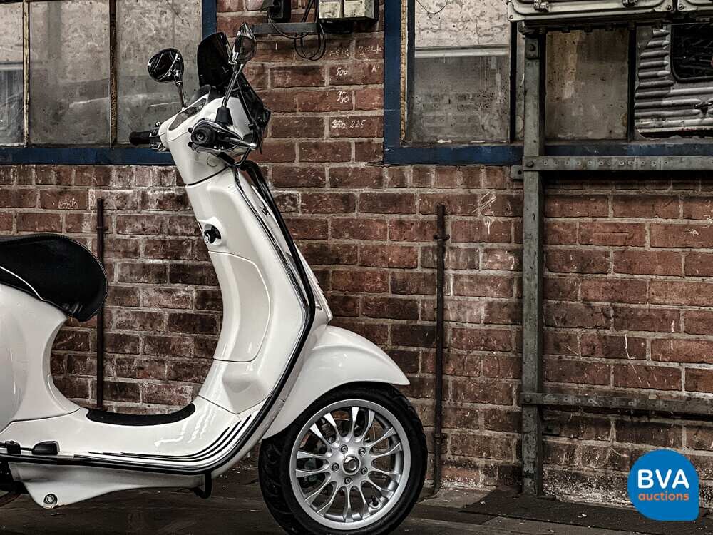 Piaggio Vespa Sprint 4-Takt 2017, DJL-32-N.