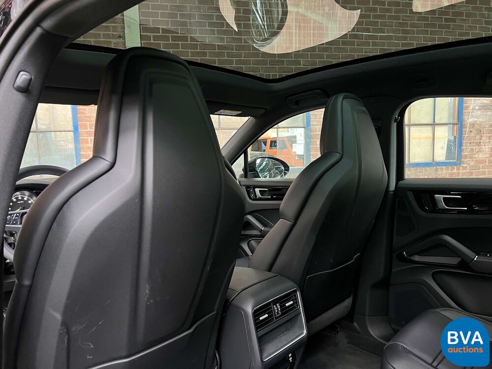 Porsche Cayenne Coupé 3.0 E-Hybrid 462PS 2021 -GARANTIE-.
