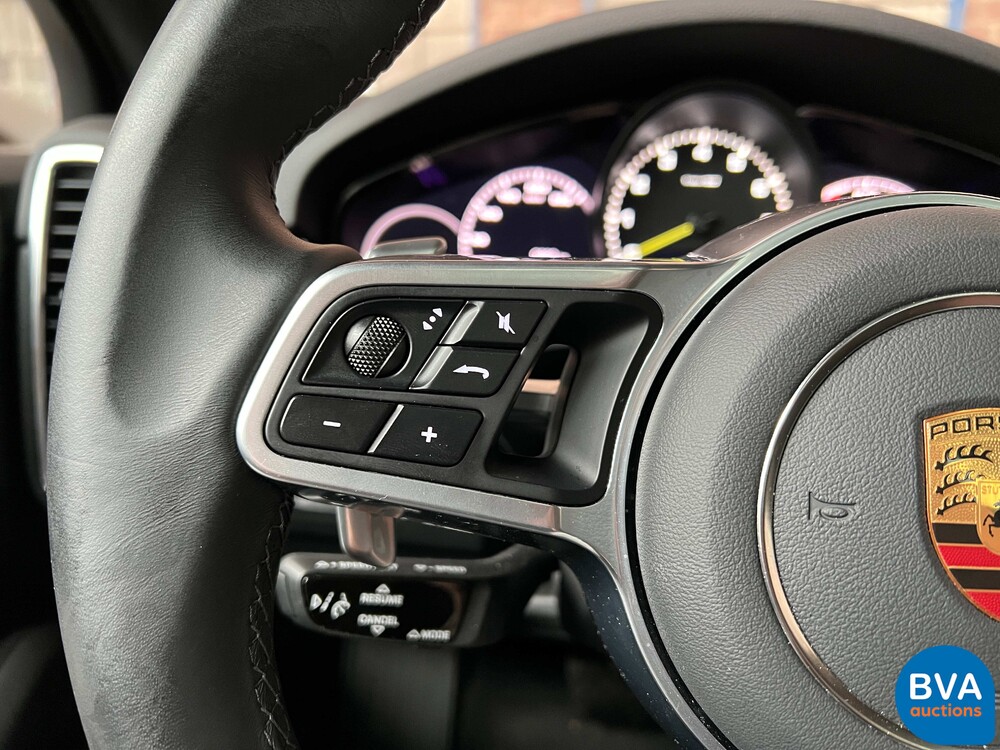 Porsche Cayenne Coupé 3.0 E-Hybrid 462PS 2021 -GARANTIE-.