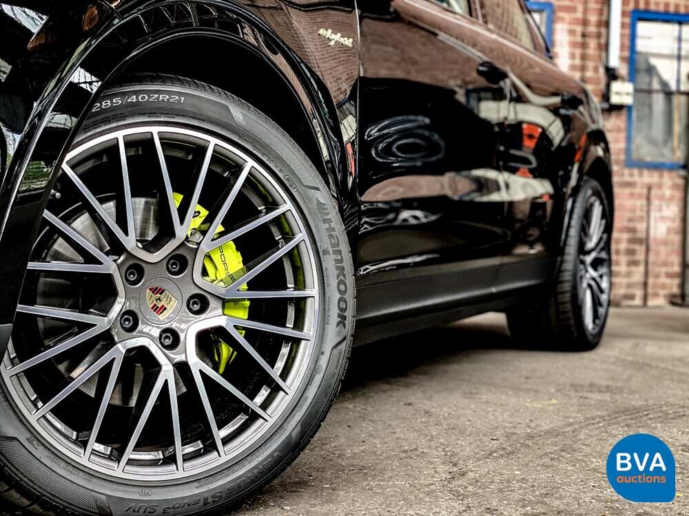 Porsche Cayenne Coupé 3.0 E-Hybrid 462PS 2021 -GARANTIE-.