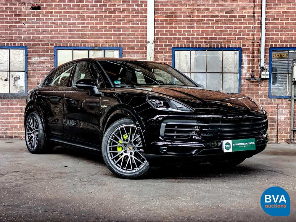 Porsche Cayenne Coupé 3.0 E-Hybrid 462PS 2021 -GARANTIE-.