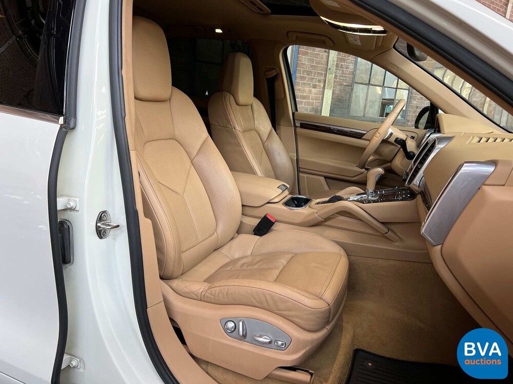Porsche Cayenne 3.6 Automatik 299 PS 2011, K-494-NB.