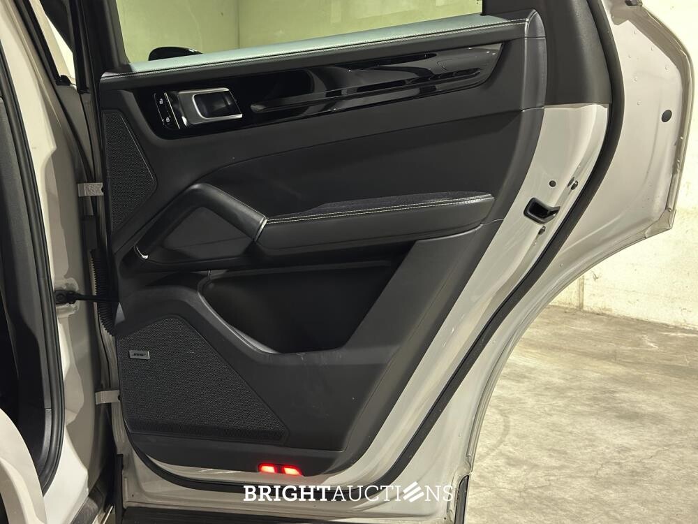 Porsche Cayenne Coupé E-Hybrid 3.0 V6 340pk 2019 (Origineel-NL), G-373-VJ