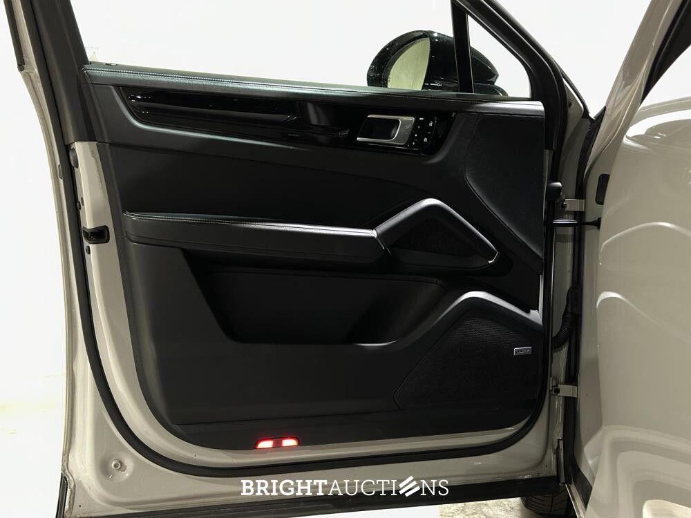 Porsche Cayenne Coupé E-Hybrid 3.0 V6 340pk 2019 (Origineel-NL), G-373-VJ