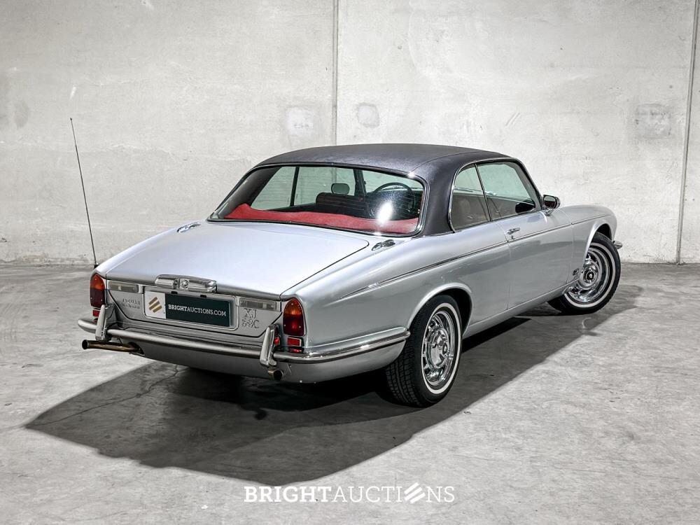 Jaguar XJ12 5.3 V12 Serie 2 Coupe 1976, 39-YD-88 Oldtimer