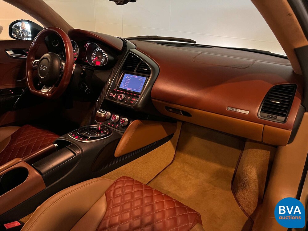 Audi R8 4.2 V8 FSI 420 PS 2008, P-417-BR.