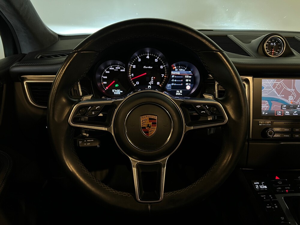 Porsche Macan Turbo 3.6 400 PS FACELIFT 2016 AKRAPOVIC Sport-Chrono, NX-244-N.