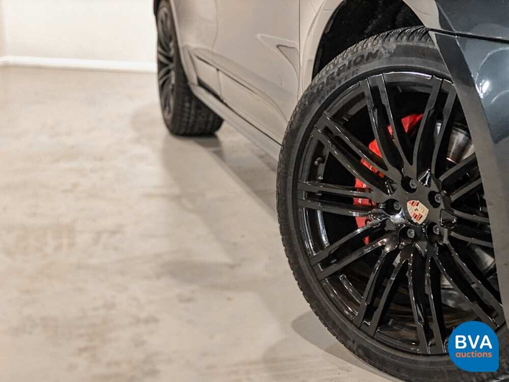 Porsche Macan Turbo 3.6 400 PS FACELIFT 2016 AKRAPOVIC Sport-Chrono, NX-244-N.