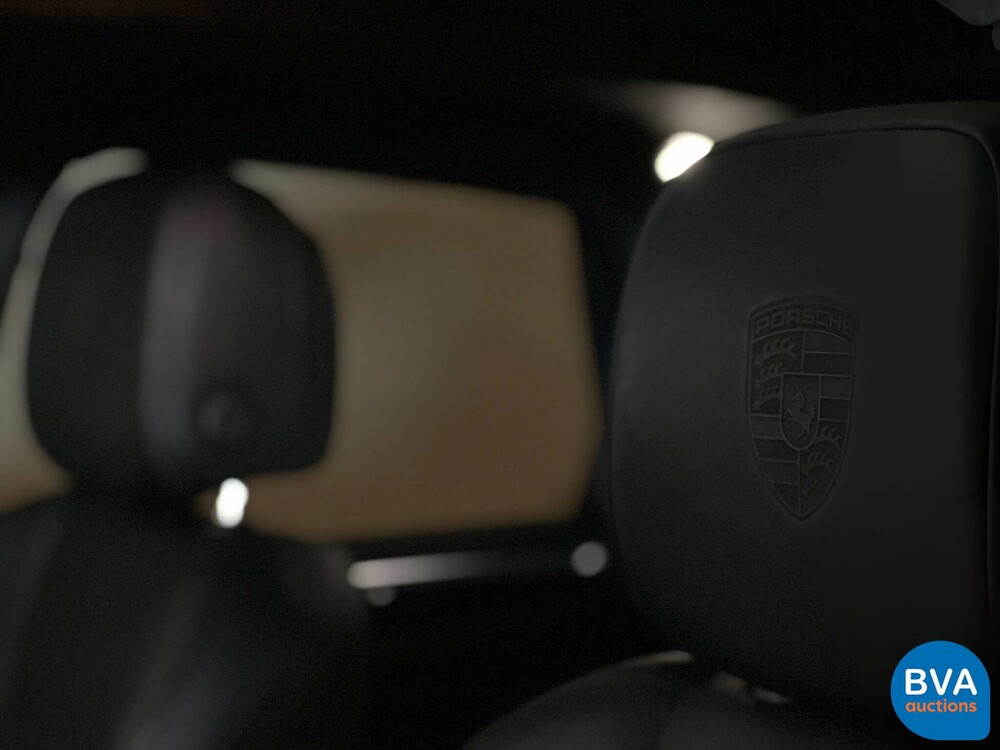 Porsche Macan Turbo 3.6 400 PS FACELIFT 2016 AKRAPOVIC Sport-Chrono, NX-244-N.