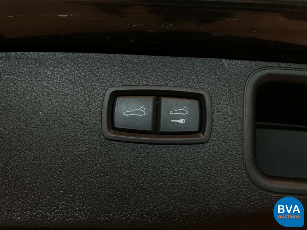 Porsche Macan Turbo 3.6 400 PS FACELIFT 2016 AKRAPOVIC Sport-Chrono, NX-244-N.