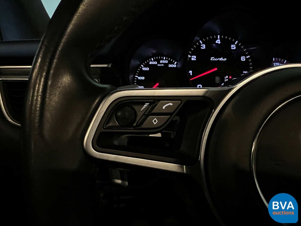 Porsche Macan Turbo 3.6 400 PS FACELIFT 2016 AKRAPOVIC Sport-Chrono, NX-244-N.