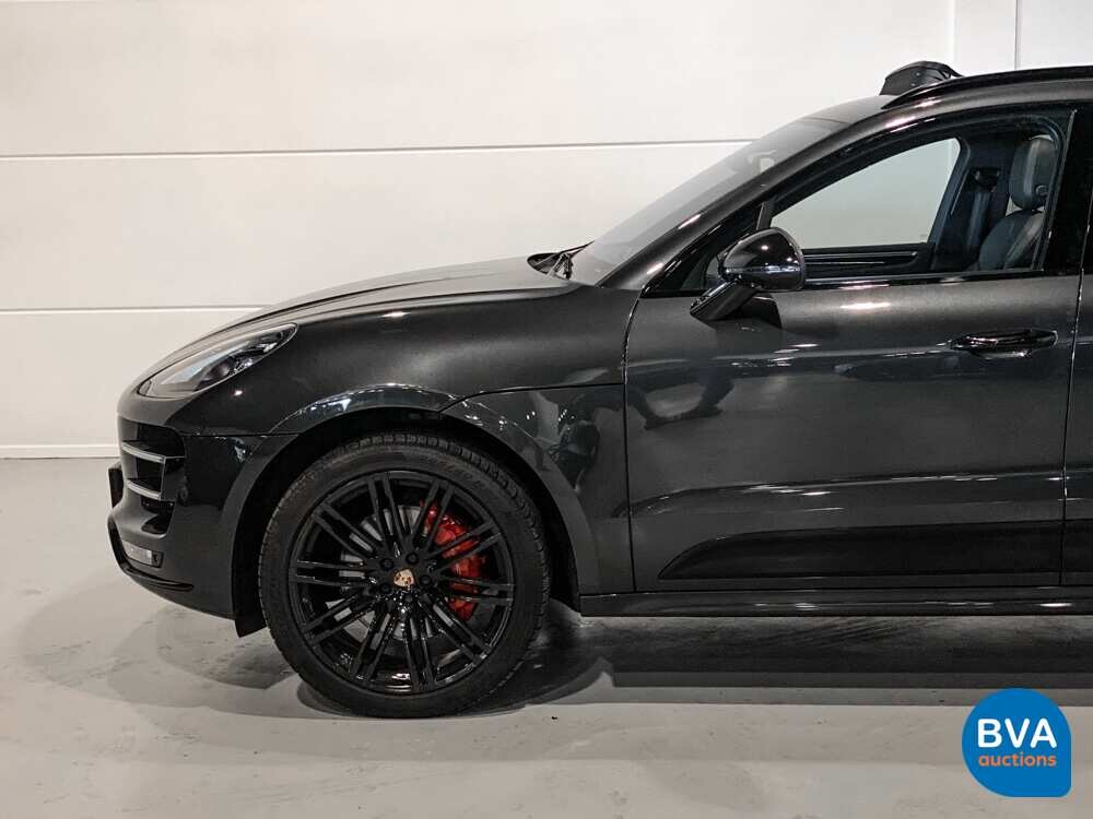 Porsche Macan Turbo 3.6 400 PS FACELIFT 2016 AKRAPOVIC Sport-Chrono, NX-244-N.