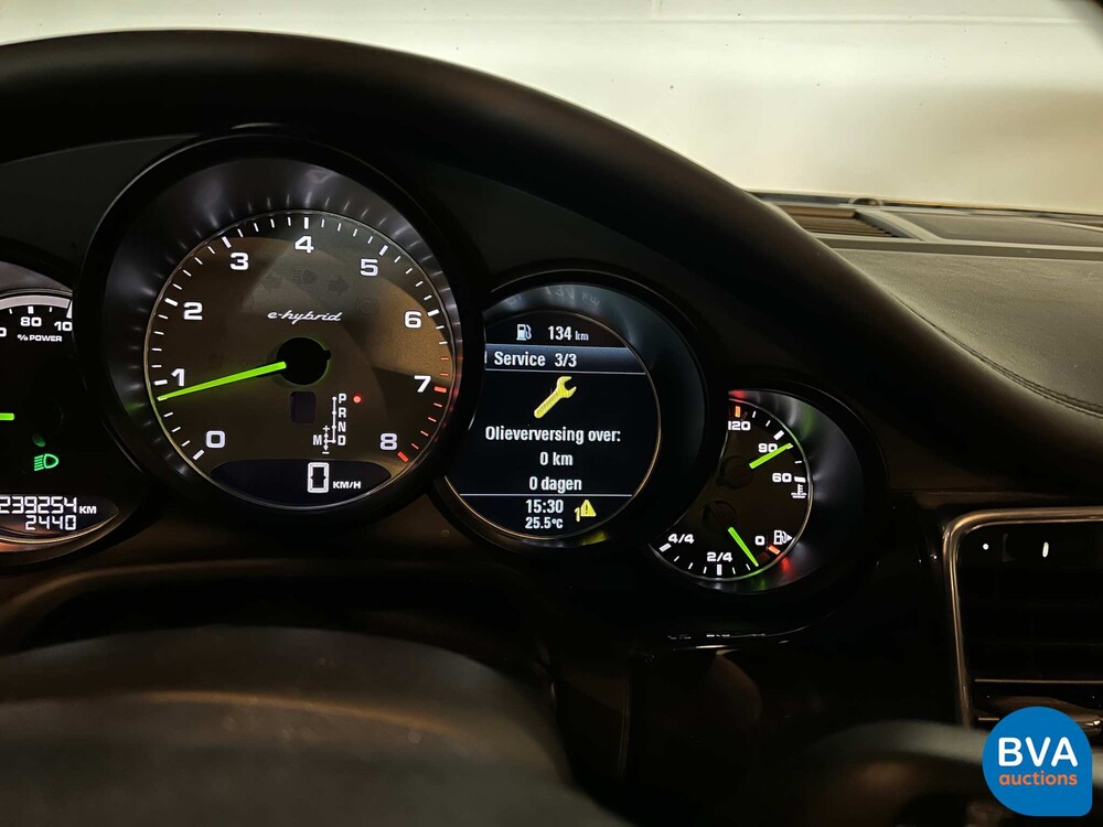 Porsche Panamera 3.0 S E-Hybrid 2014 333PS -Org. NL-, 7-TTJ-57.