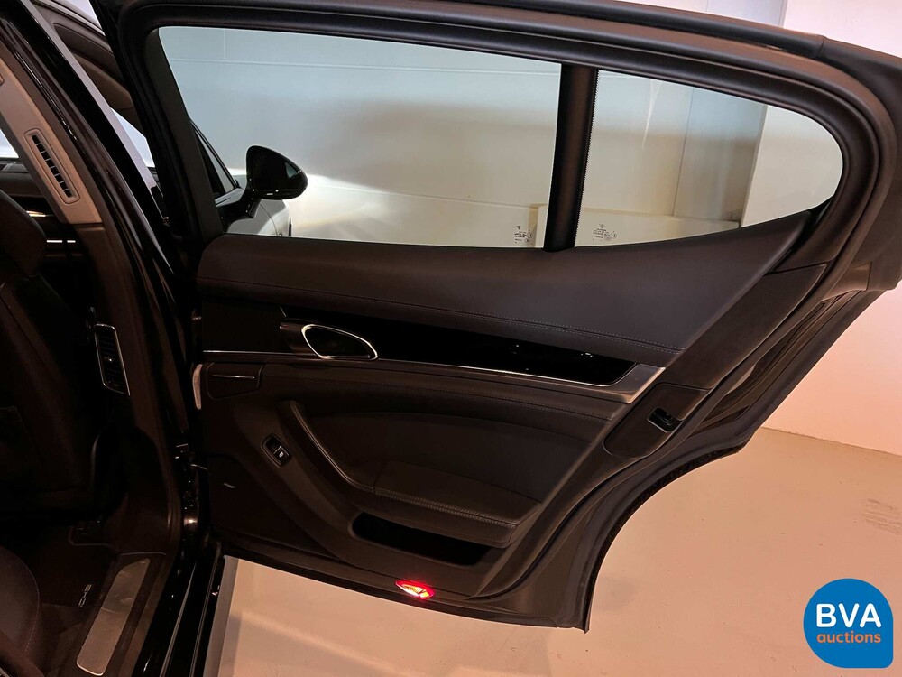 Porsche Panamera 3.0 S E-Hybrid 2014 333PS -Org. NL-, 7-TTJ-57.