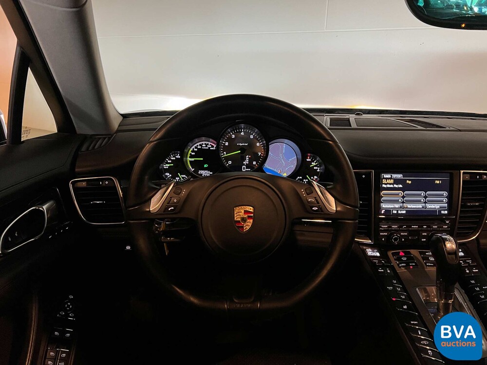 Porsche Panamera 3.0 S E-Hybrid 2014 333PS -Org. NL-, 7-TTJ-57.