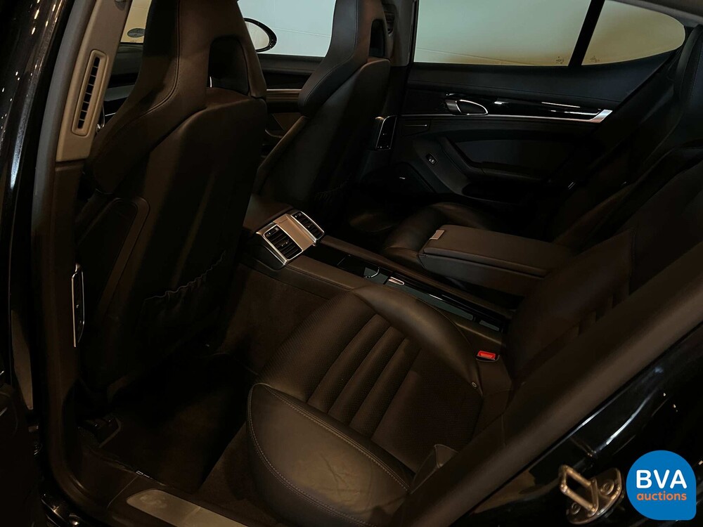 Porsche Panamera 3.0 S E-Hybrid 2014 333PS -Org. NL-, 7-TTJ-57.