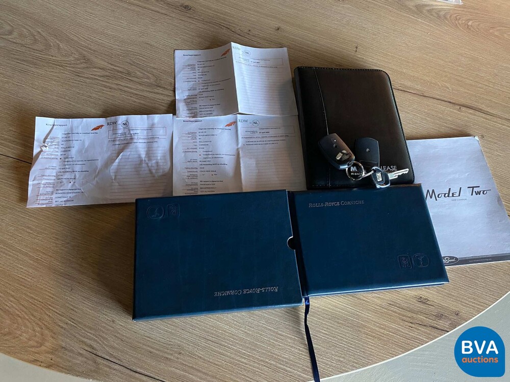 Rolls-Royce Corniche V6.75 V8 Cabriolet 2000 Cabriolet (1 oder 374 weltweit), 91-HF-TP.