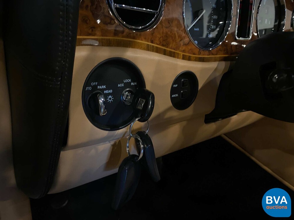 Rolls-Royce Corniche V6.75 V8 Cabriolet 2000 Cabriolet (1 oder 374 weltweit), 91-HF-TP.