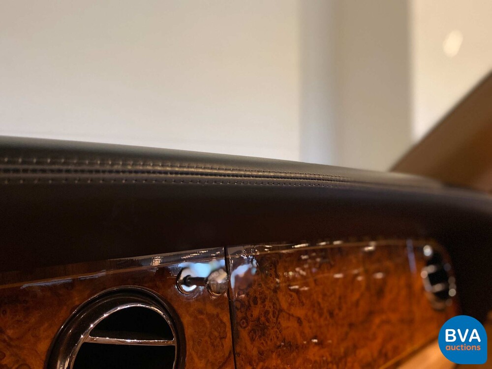 Rolls-Royce Corniche V6.75 V8 Cabriolet 2000 Cabriolet (1 oder 374 weltweit), 91-HF-TP.