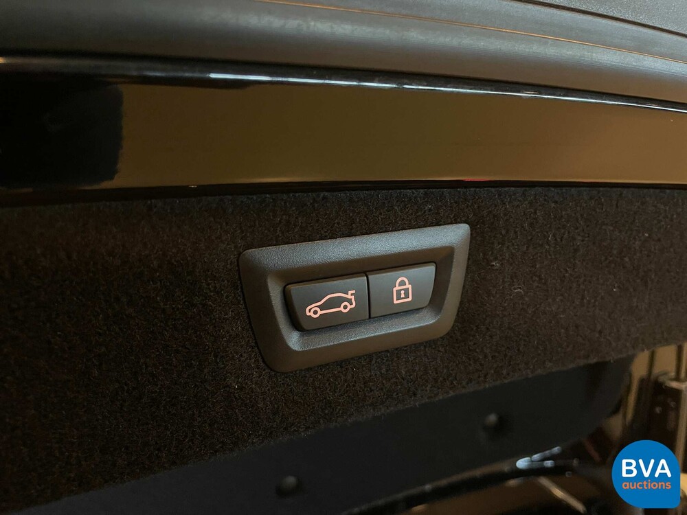 BMW 8er Cabriolet xDrive M-Sport 840d 320PS 2019.