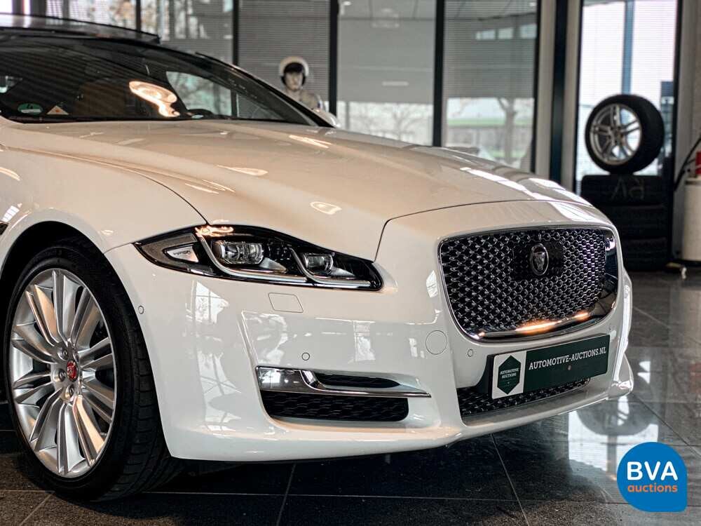Jaguar XJ3.0 D Premium Luxury 300 PS 2018 Facelift, TD-898-B.
