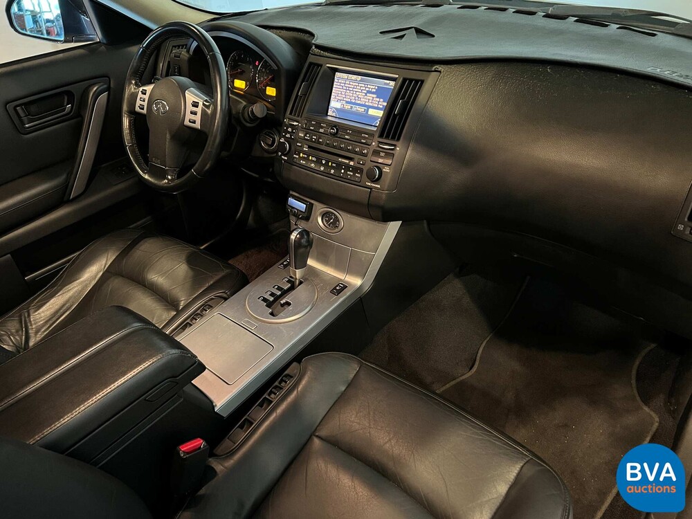 Infiniti FX 35 300 PS 2004, 71-HXG-3.