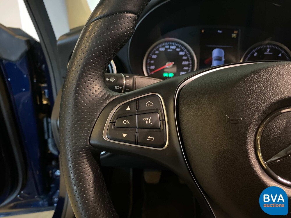 Mercedes-Benz C220d Coupé Premium Plus AMG C-Klasse Coupé 170 PS 2018, J-315-DK.