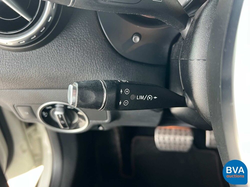 Mercedes-Benz GLA200 AMG CDI GLA-Klasse 136 PS 2014, SX-617-S.