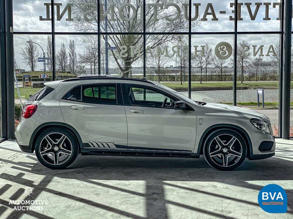 Mercedes-Benz GLA200 AMG CDI GLA-Klasse 136 PS 2014, SX-617-S.