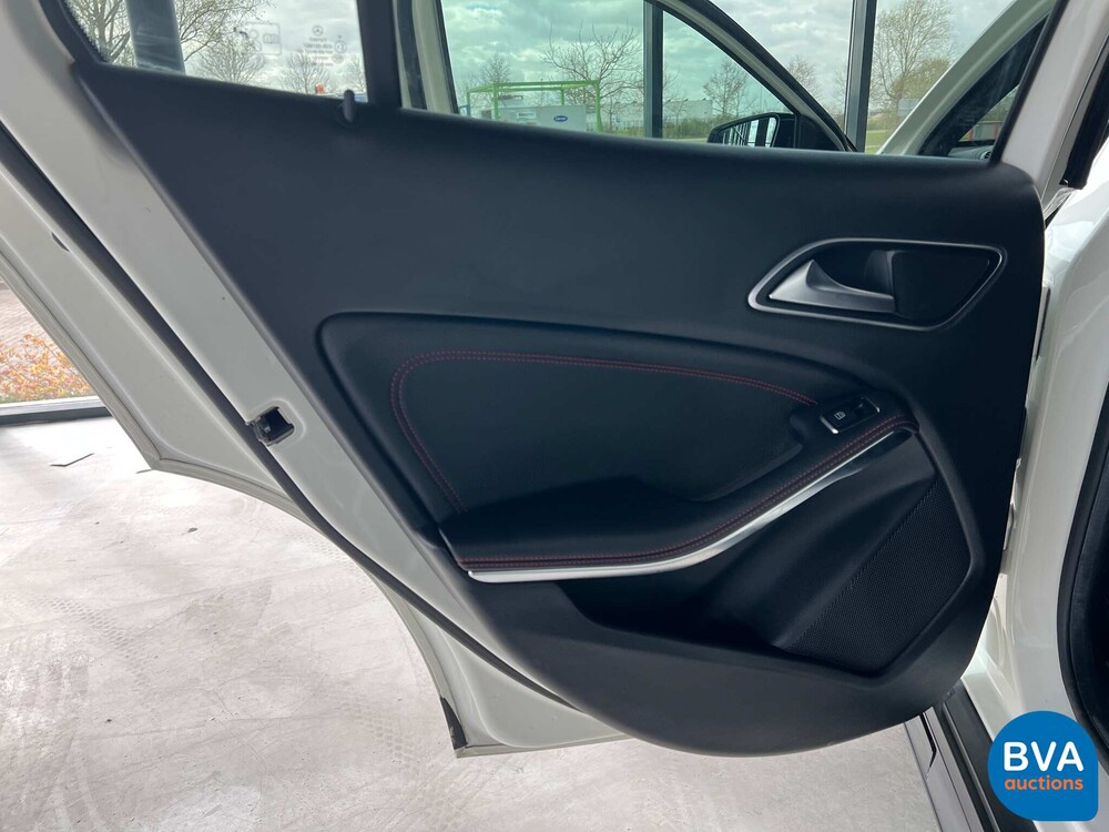 Mercedes-Benz GLA200 AMG CDI GLA-Klasse 136 PS 2014, SX-617-S.
