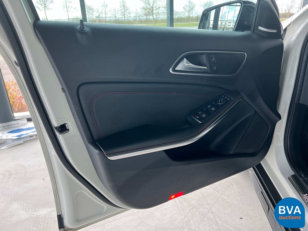 Mercedes-Benz GLA200 AMG CDI GLA-Klasse 136 PS 2014, SX-617-S.
