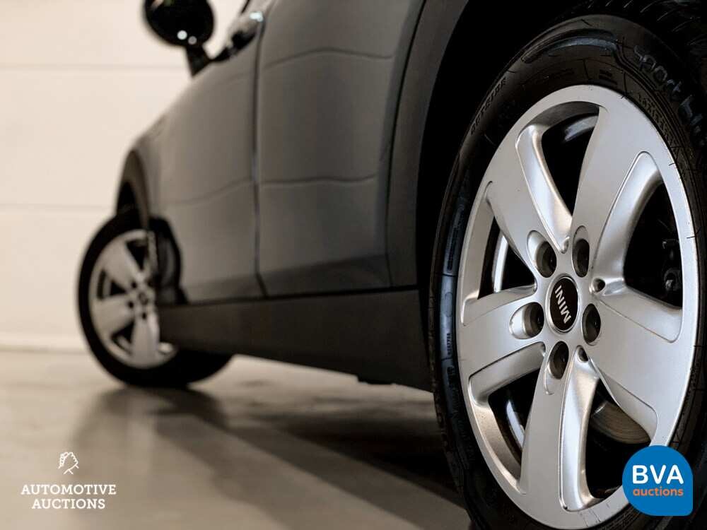 Mini Clubmann 1.5D 116 PS 2016 British Racing Green Mini Cooper.