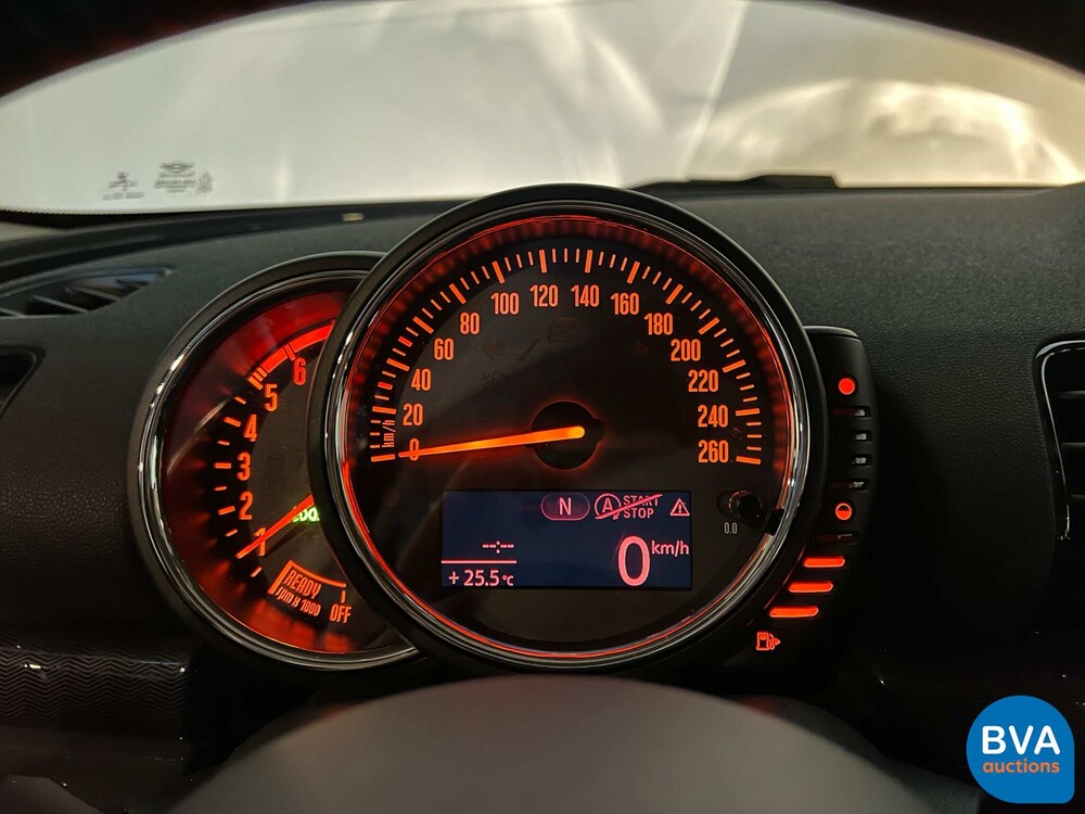 Mini Clubmann 1.5D 116 PS 2016 British Racing Green Mini Cooper.