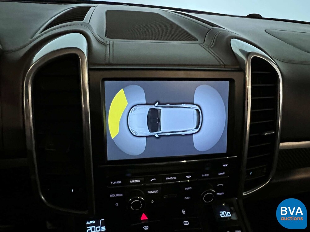 Porsche Cayenne 4.8 Turbo 500 PS 2011, H-476-FK.