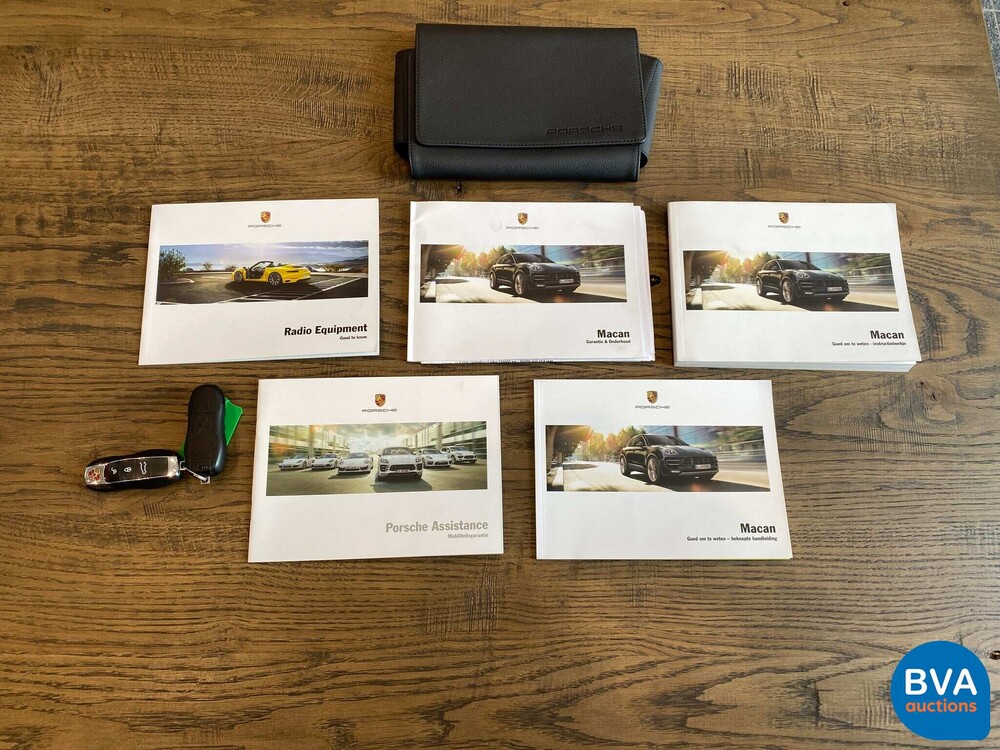 Porsche Macan 2.0 252PS 2017 -Org. NL-FACELIFT, NB-969-F.
