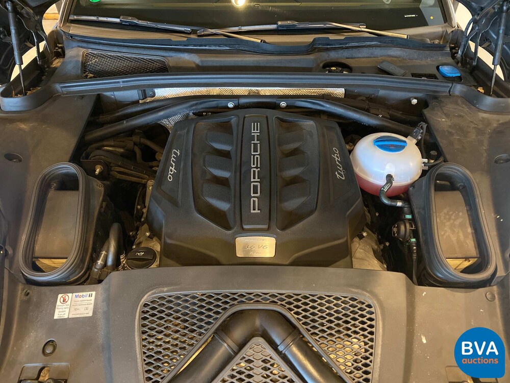 Porsche Macan Turbo 3.6 400PS 2015 -Org. NL-, 4-ZSP-38.