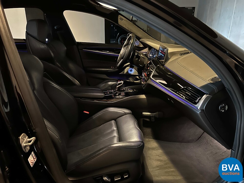 BMW M5 4.4 V8 BiTurbo F90 600PS 5er NW-Modell 2018 -Org. NL-, SJ-360-B.