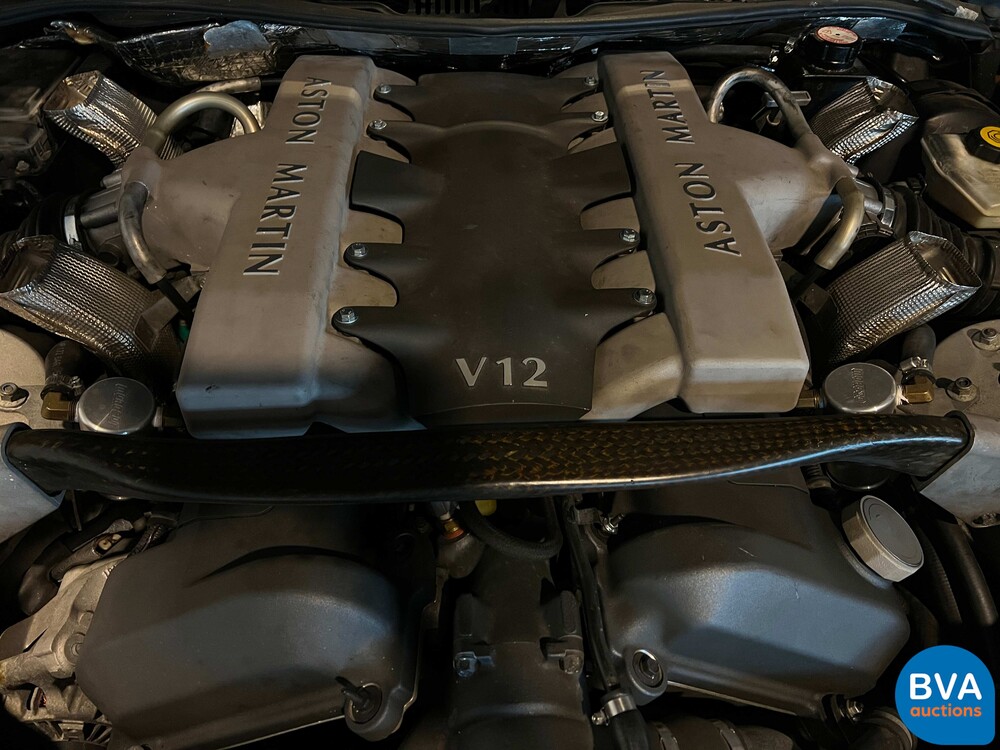 Aston Martin Vanquish 5.9 V12 466 PS 2003.