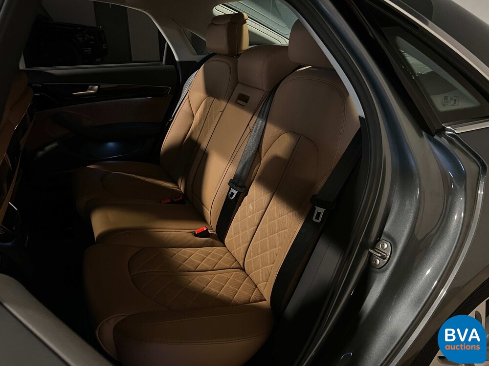 Audi A8 4.0 TFSI 435pk Quattro Pro Line+ 2016 -Org NL-, HV-922-D.