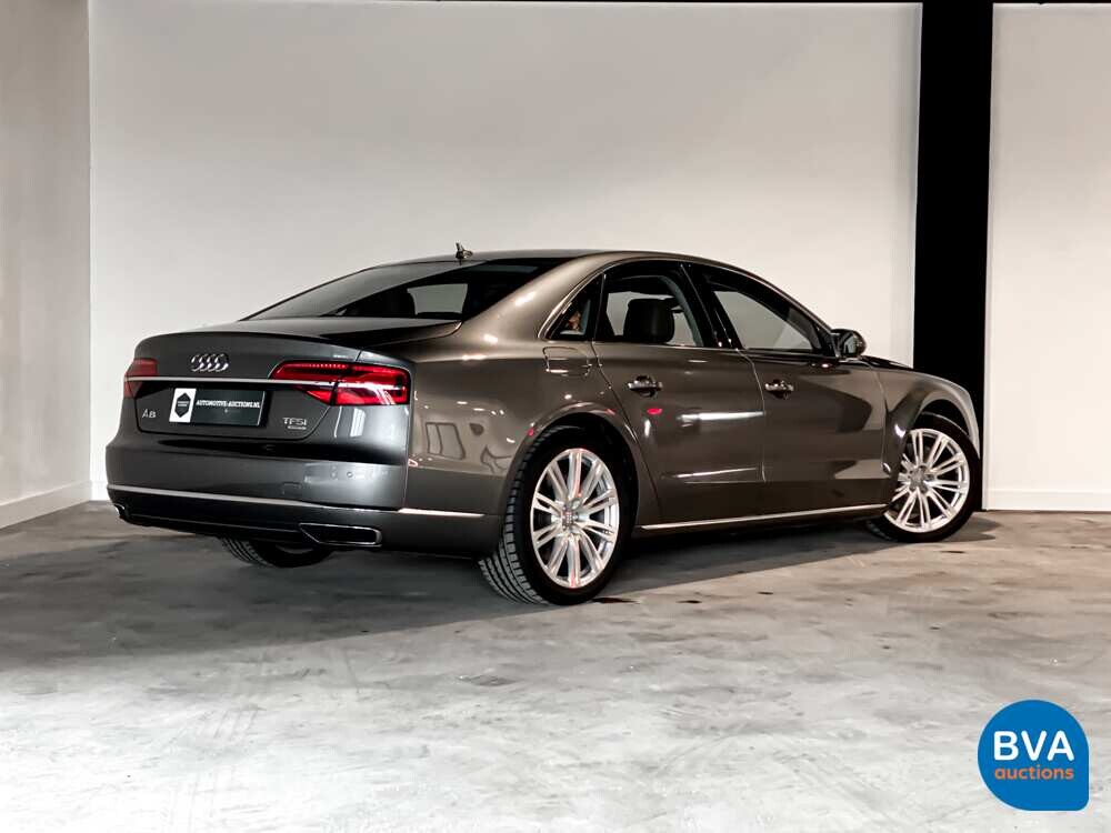 Audi A8 4.0 TFSI 435pk Quattro Pro Line+ 2016 -Org NL-, HV-922-D.
