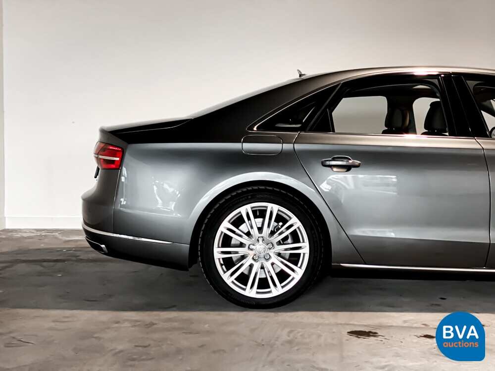 Audi A8 4.0 TFSI 435pk Quattro Pro Line+ 2016 -Org NL-, HV-922-D.