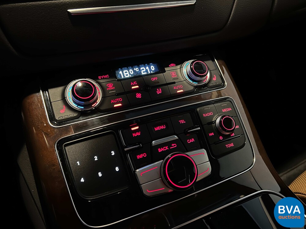 Audi A8 4.0 TFSI 435pk Quattro Pro Line+ 2016 -Org NL-, HV-922-D.