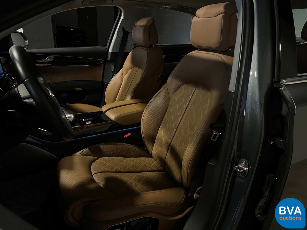 Audi A8 4.0 TFSI 435pk Quattro Pro Line+ 2016 -Org NL-, HV-922-D.