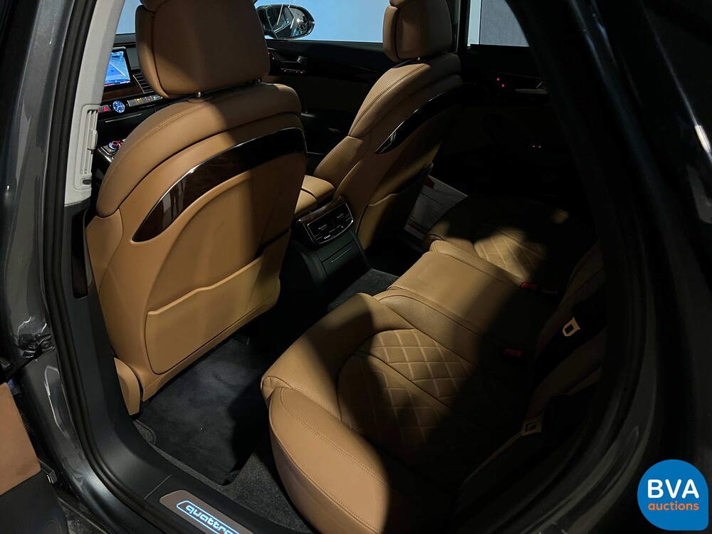 Audi A8 4.0 TFSI 435pk Quattro Pro Line+ 2016 -Org NL-, HV-922-D.