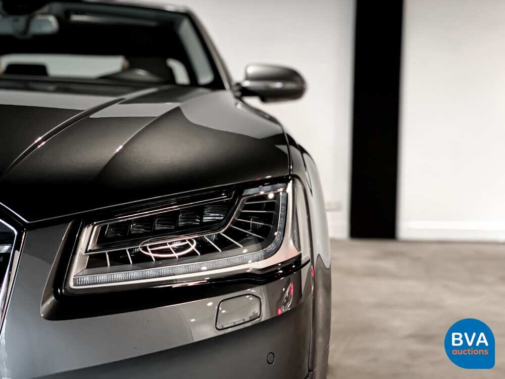 Audi A8 4.0 TFSI 435pk Quattro Pro Line+ 2016 -Org NL-, HV-922-D.