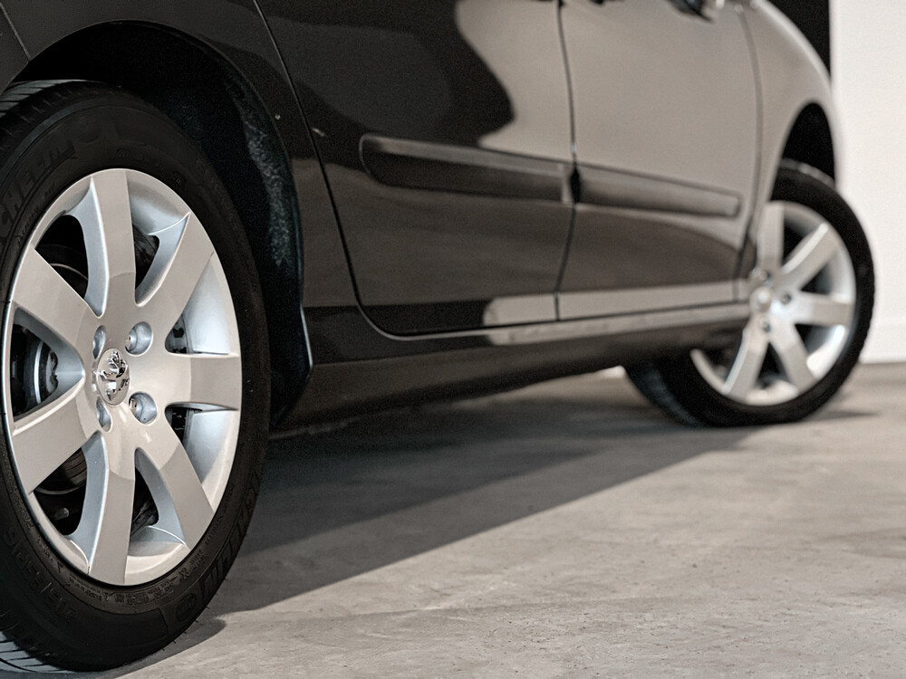 Peugeot 308 1.6 VTI 120PS 2007 -Org. NL-, 29-XS-ZV.