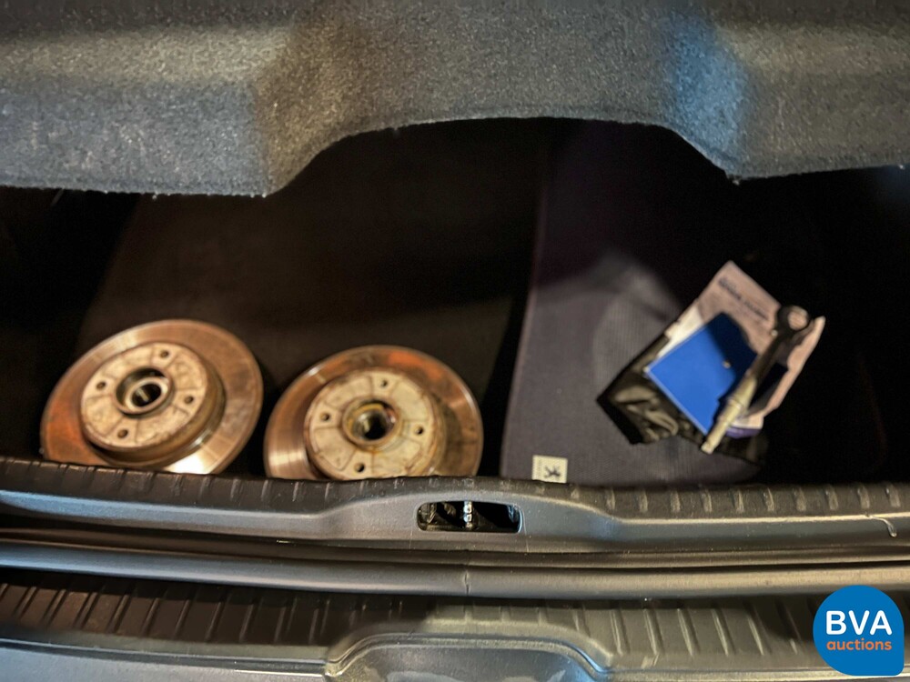 Peugeot 308 1.6 VTI 120PS 2007 -Org. NL-, 29-XS-ZV.